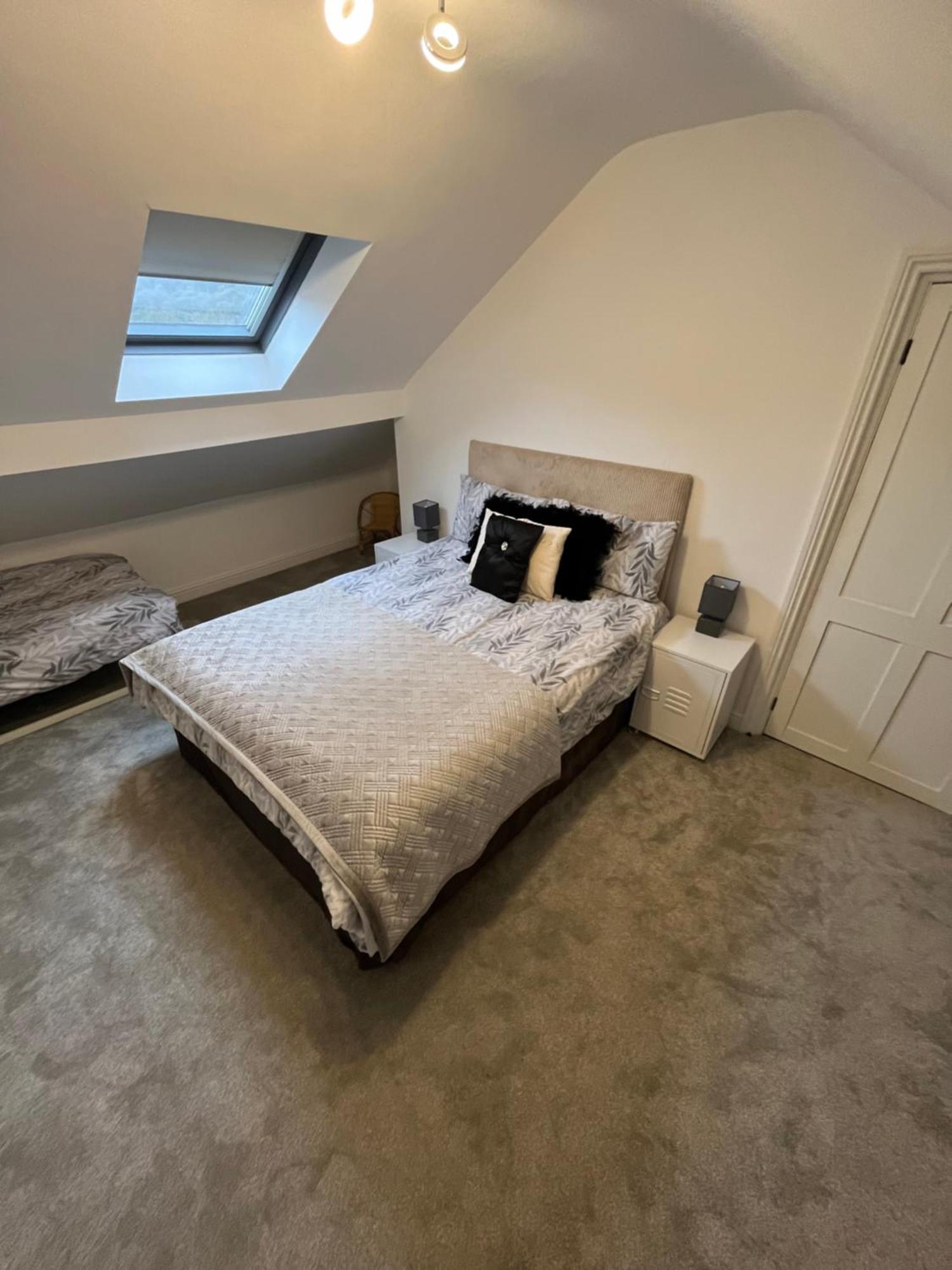 Wolf Hollow, Sleeps 4 Plus 2, Buxton Town Centre エクステリア 写真